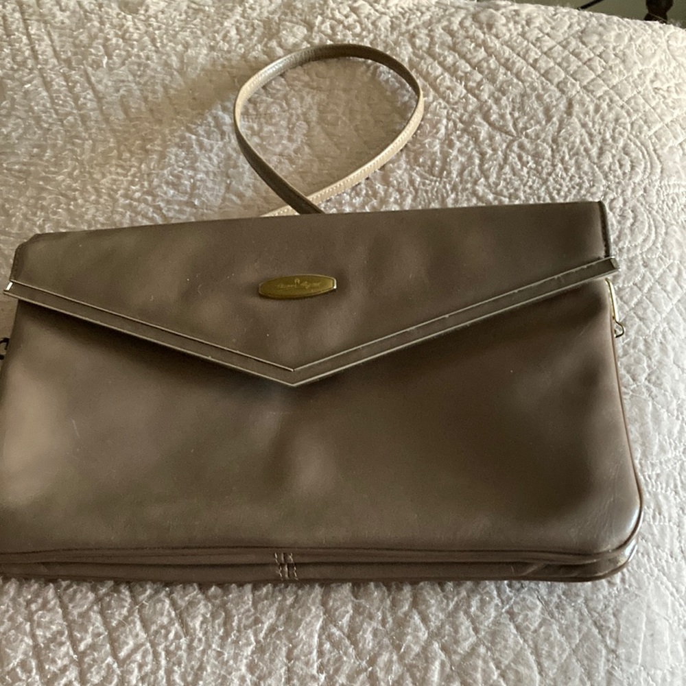 Vintage Etienne aigner handbag/clutch